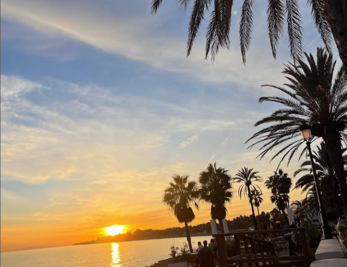 PISO EN VENTA , PRIMERA LINEA DE PLAYA