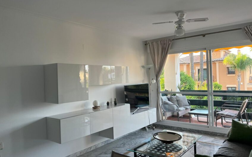 PISO EN VENTA CERCA DE LA PLAYA SAN PEDRO DE ALCANTARA