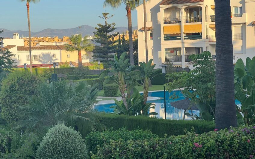PISO EN VENTA CERCA DE LA PLAYA SAN PEDRO DE ALCANTARA