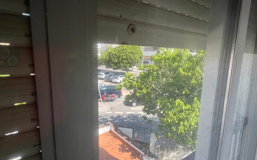 PISO EN NUEVA ANDALUCIA /LA CAMPANA