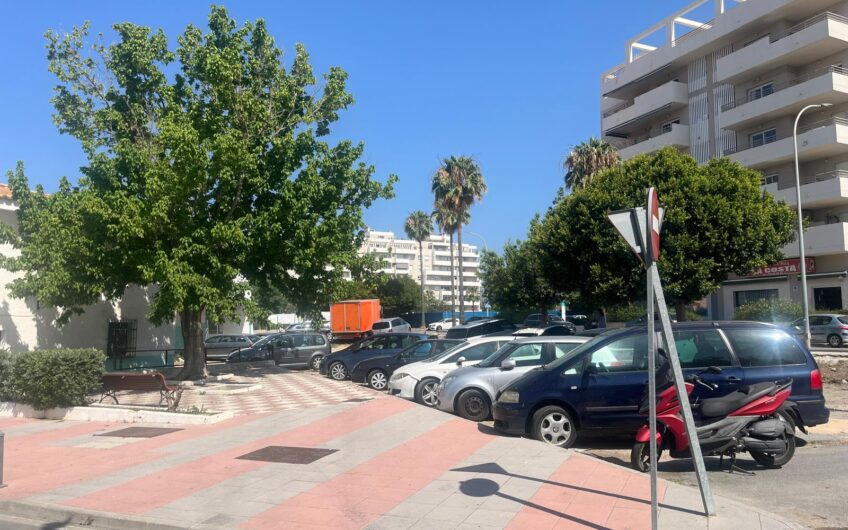 PISO EN NUEVA ANDALUCIA /LA CAMPANA