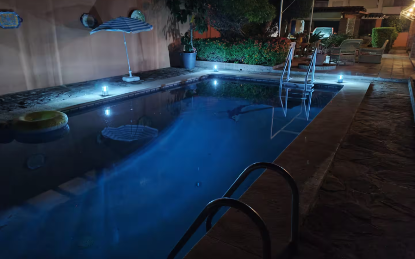 VILLA EN VENTA EN LAS PETUNIAS