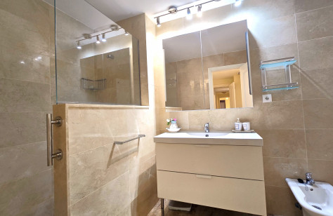 PISO EN VENTA EN SAN PEDRO DE ALCANTARA