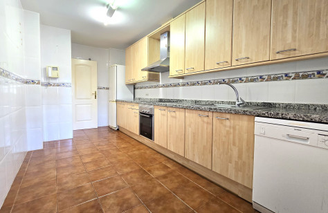 PISO EN VENTA EN SAN PEDRO DE ALCANTARA